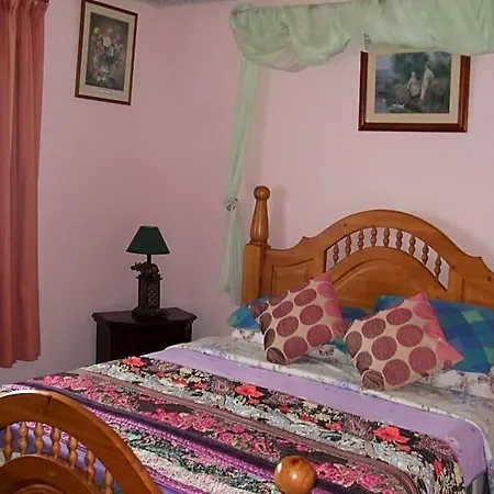 Bed & Breakfast Friary View